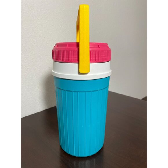 Vintage '90's Igloo 1/2 Gallon Cooler - Picture 2 of 8